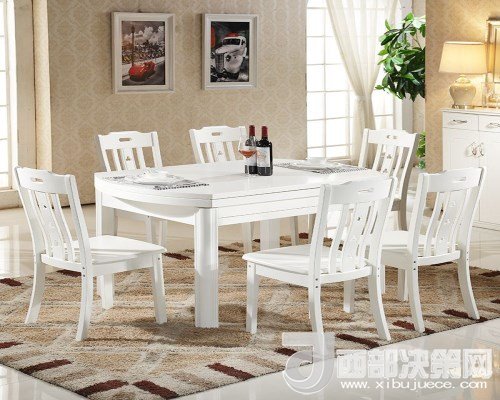 喜歡白色餐桌 但椅子該如何搭配？