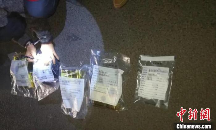 圖為云南警方查獲的毒品?！≡颇鲜」矎d供圖 攝